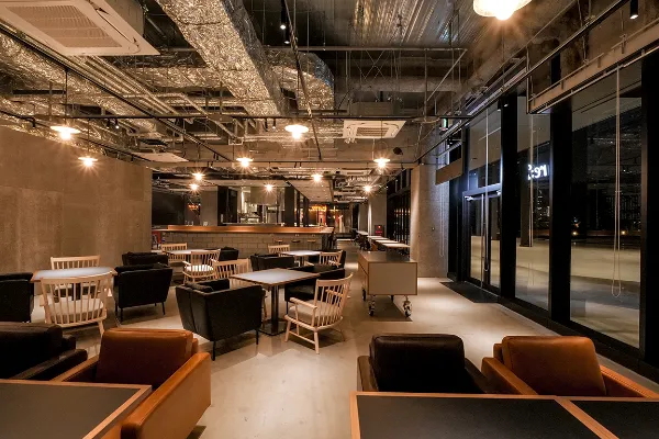 re:Dine 大阪の店舗外観
